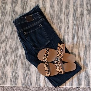 Banana Republic Dark Rinse Boot Cut Jean Size 26